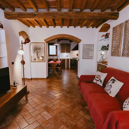 公寓 Al Borgo 153 博尔格阿布贾诺