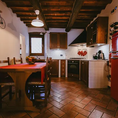 Al Borgo 153 公寓 博尔格阿布贾诺