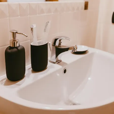 Al Borgo 153 博尔格阿布贾诺